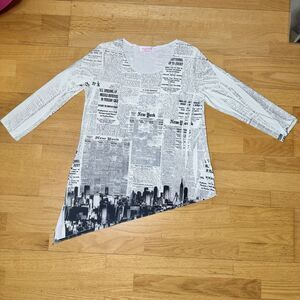 Pretty Woman New York Newsprint Asymmetrical Tunic Top Made In USA L GUC VTG 90s